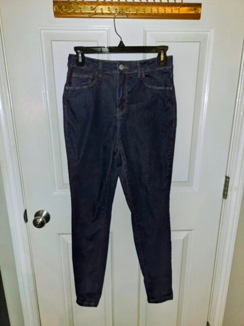 No Boundaries Juniors 9 Dark Wash Skinny Jeans Stretch Denim Mid Rise 5-Pocket